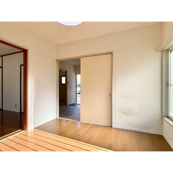 【居間・リビング】 | 曽我マンション | 洋室①