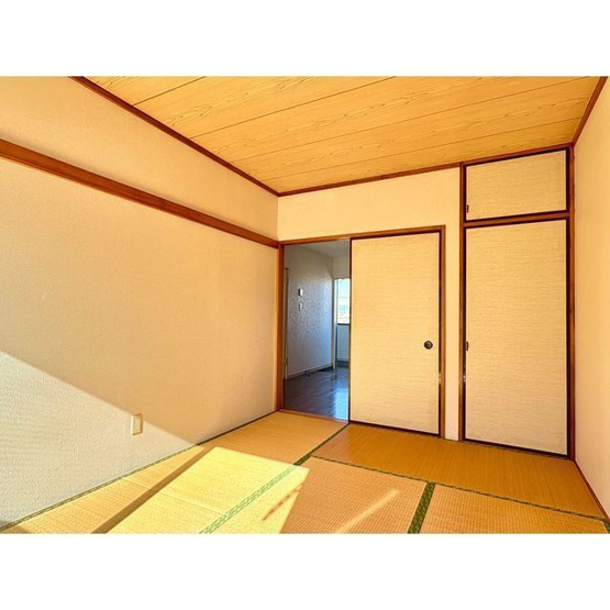 【居間・リビング】 | 曽我マンション | 和室