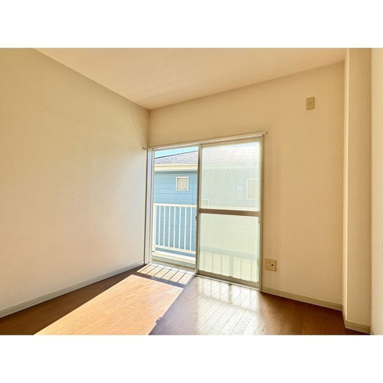 【居間・リビング】 | 曽我マンション | 洋室