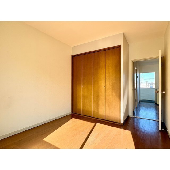 【居間・リビング】 | 曽我マンション | 洋室