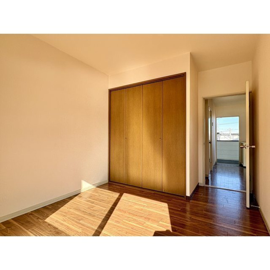 【居間・リビング】 | 曽我マンション | 洋室