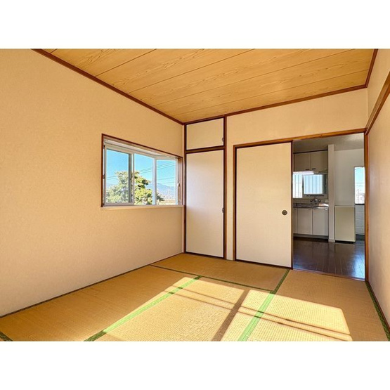 【居間・リビング】 | 曽我マンション | 和室