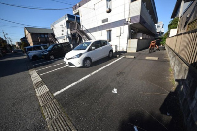 【駐車場】鈴木ハイツＢ棟