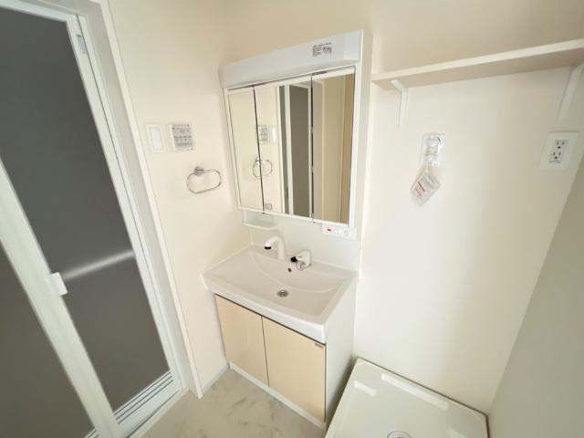 ウィスタリアの洗面所|洗髪洗面化粧台