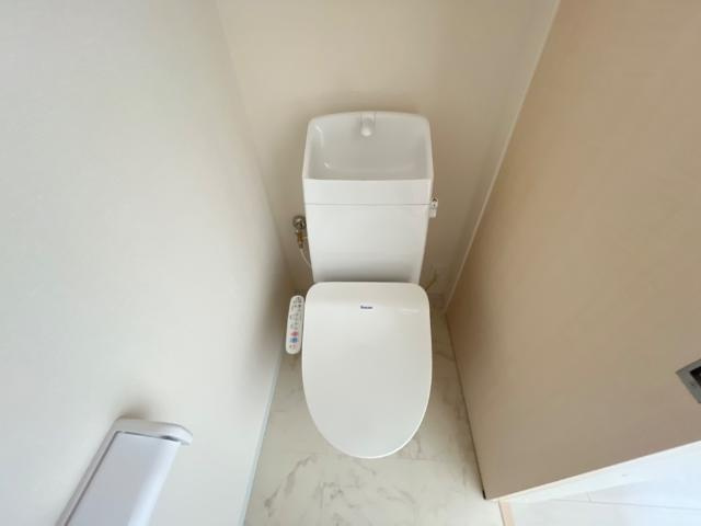 ウィスタリアのトイレ|シャワー付トイレ