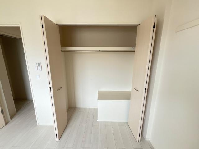 ウィスタリアの収納|クローゼット