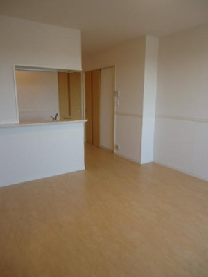 【居間・リビング】 | シンビー館Ⅱ棟 | リビング