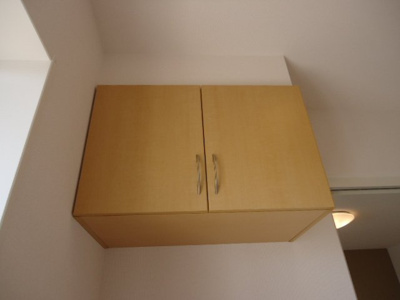 【玄関】 | シンビー館Ⅱ棟 | 玄関