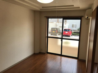 【内装】 | サン・レジデンス | 室内