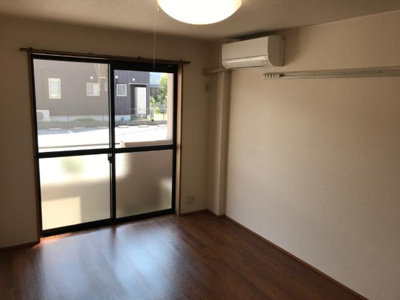 【内装】 | サン・レジデンス | 洋室