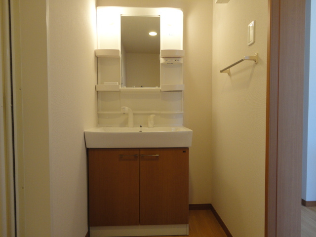 レ・フルールの洗面所|洗髪洗面化粧台