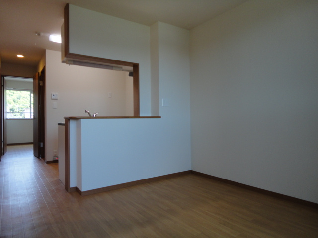 レ・フルールの居間・リビング|リビング