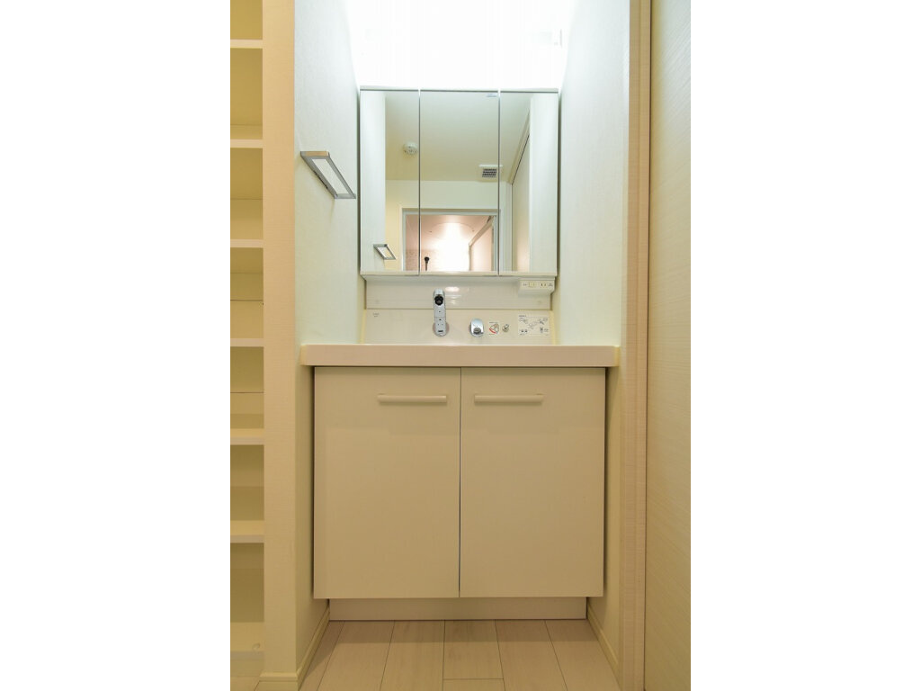 ディアレイシャス落合南長崎の内装