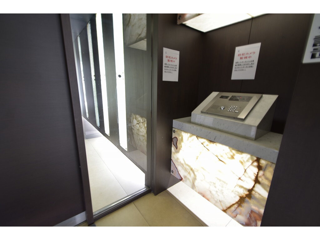 カスタリア新宿の内装