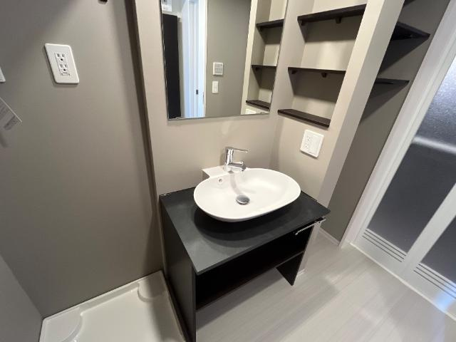 ラ・セルリアン（La Cerulean）の洗面所|洗髪洗面化粧台（イメージ）