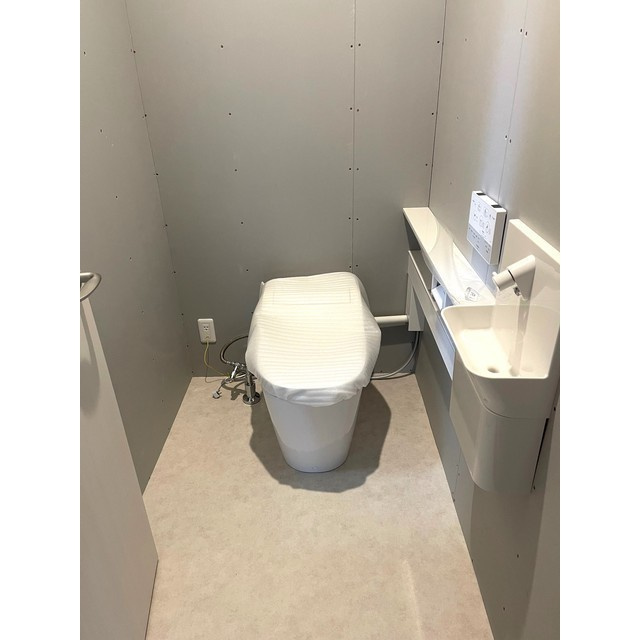 菊地町５丁目店舗のトイレ