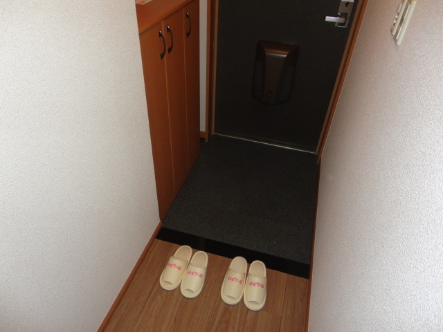 ファースト　ヴィラの玄関