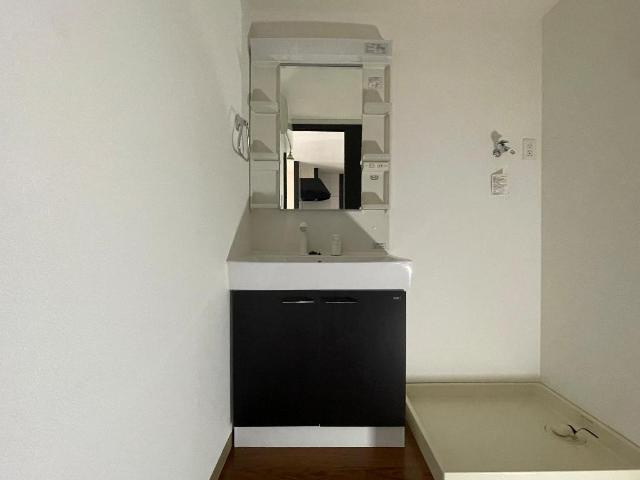 フレシール萩原の洗面所|洗髪洗面化粧台