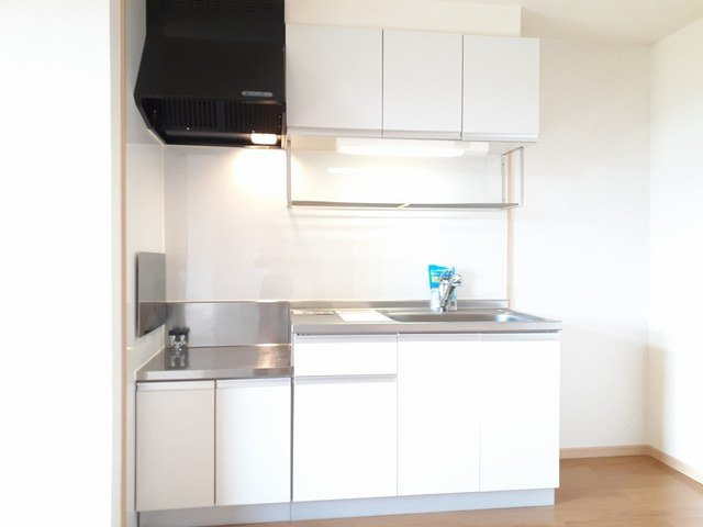 エスポワール赤田のキッチン|お料理しやすいキッチンです