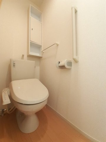 ラパンのトイレ|コンパクトで使いやすいトイレです