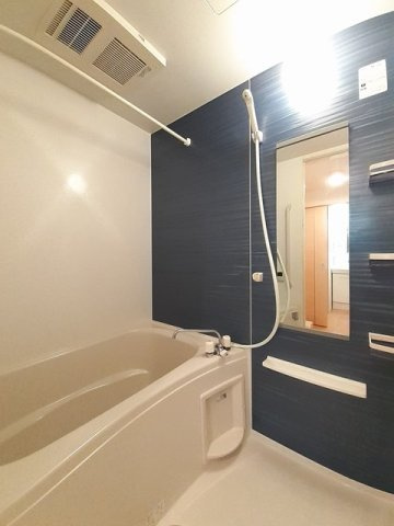 ラパンの浴室|お風呂で日々の疲れを落としましょう