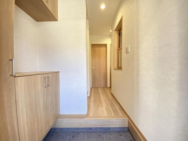 【玄関】 | 垂水区西舞子4丁目　中古戸建　築後未入居