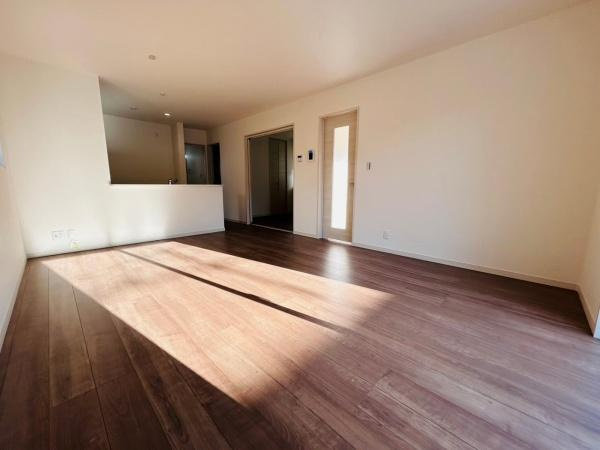 【居間・リビング】 | 写真は同社施工例です。