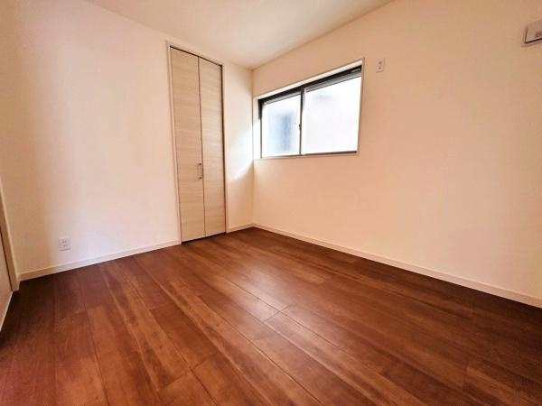 【洋室】 | 写真は同社施工例です。