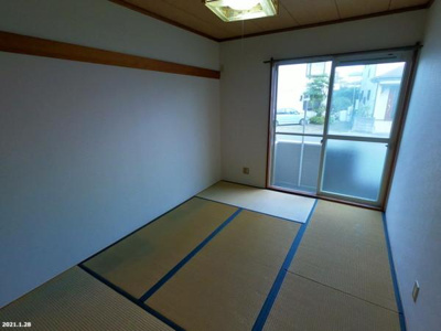 【和室】 | グランディールハイム | 写真は同タイプの別のお部屋のものです。