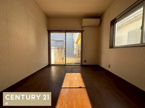 和歌山市小雑賀　中古戸建の洋室