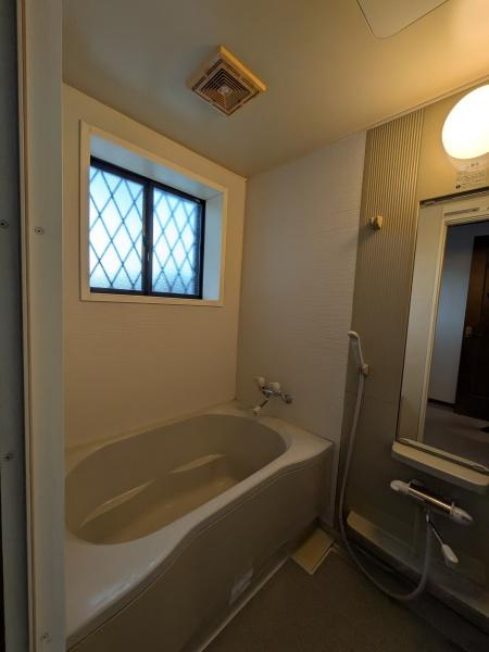 和歌山市今福1丁目　中古戸建の浴室