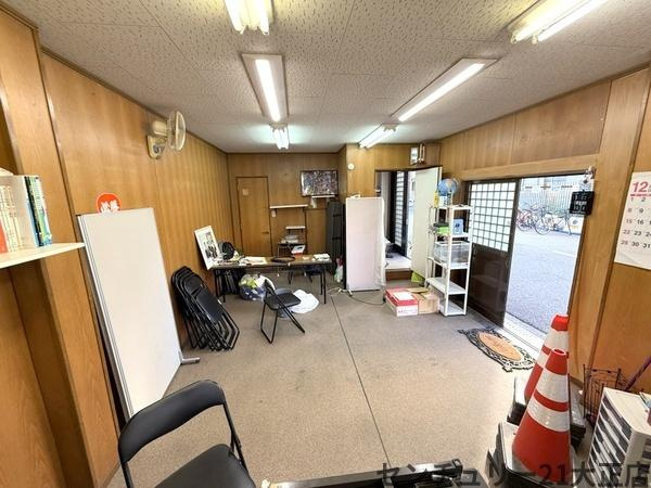 大阪市大正区三軒家東５丁目の店舗事務所のエントランス|※参考写真※
