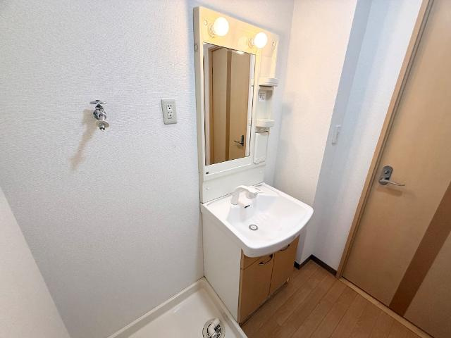 【洗面所】 | フルール | 洗髪洗面化粧台