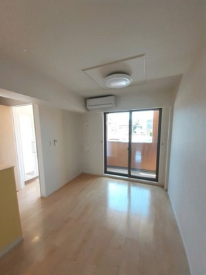 【居間・リビング】 | ビラ・ベレットⅠ番館