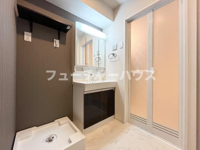 グランメゾンNAKAの洗面所