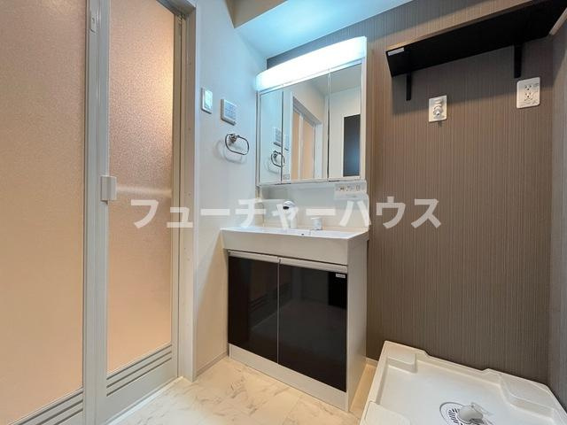グランメゾンNAKAの洗面所