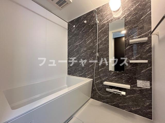 リッチレジデンスＢ（Rich Residence B）の浴室