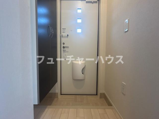 リッチレジデンスＢ（Rich Residence B）の玄関