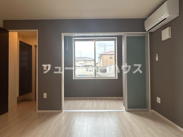 リッチレジデンスＢ（Rich Residence B）の居間・リビング