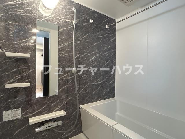 リッチレジデンスＢ（Rich Residence B）の浴室