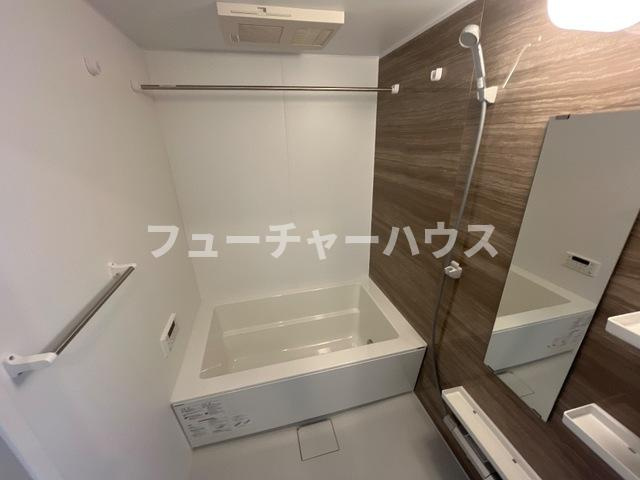 メゾンド・ソレイユの浴室