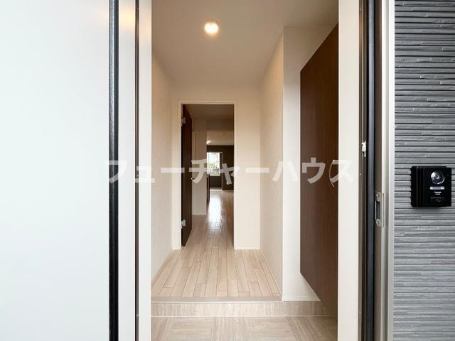 リッチレジデンスＡ（Rich Residence A）の玄関