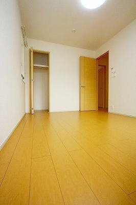 ウィステリアの内装