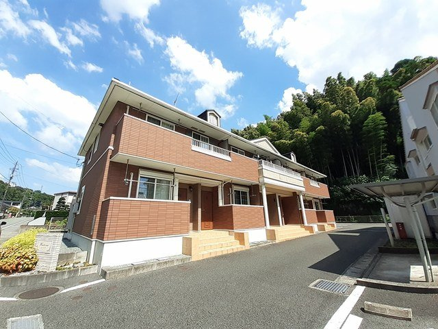 ウィステリアの外観