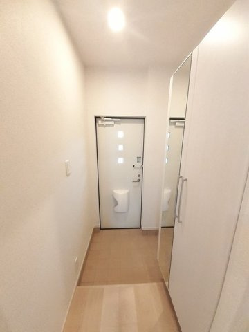 グランフェリーチェ　Ｖの玄関