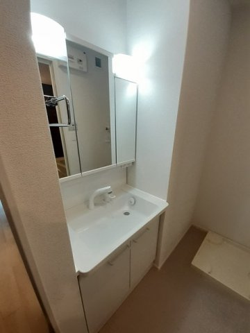 グランフェリーチェ　Ｖの洗面所