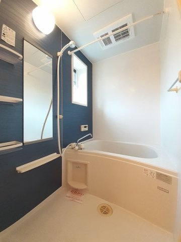 メゾンド卑弥呼の浴室