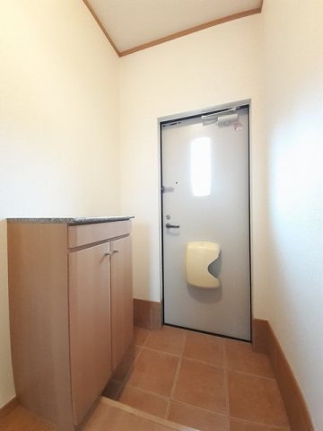 メゾンド卑弥呼の玄関