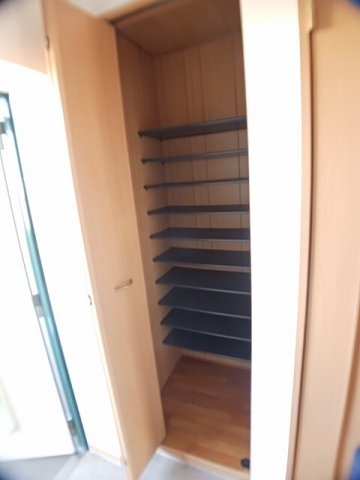 アッソレート・ポストⅡの収納