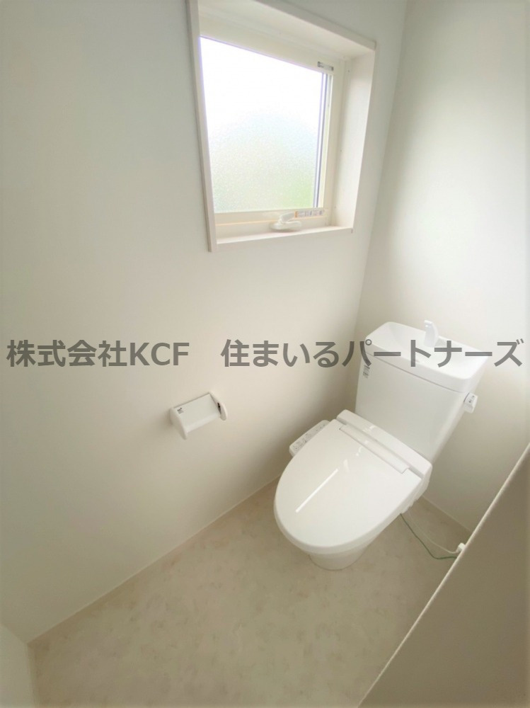 テラスハウス東山のトイレ|シンプルで使いやすいトイレです